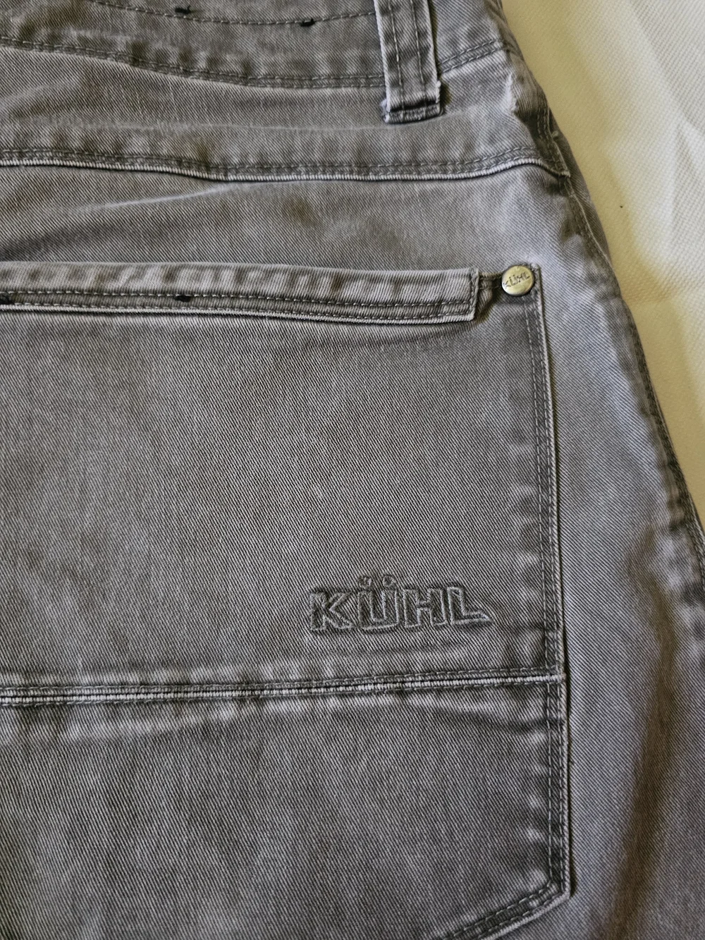 Kuhl Men's Straight Jeans in Charcoal